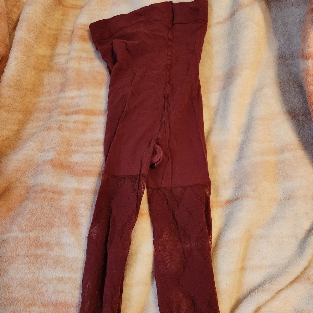Snag Rust Argyle Tights Size E